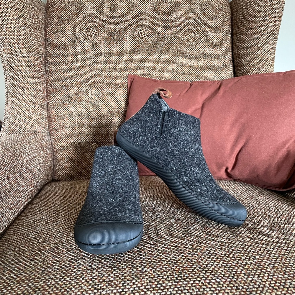 Huckberry Grey’s Wool High Top Slipper - Charcoal